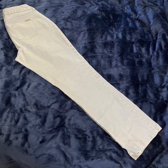 Jennifer Lopez Metallic Straight Leg Pants. Size 4P - Picture 7 of 10